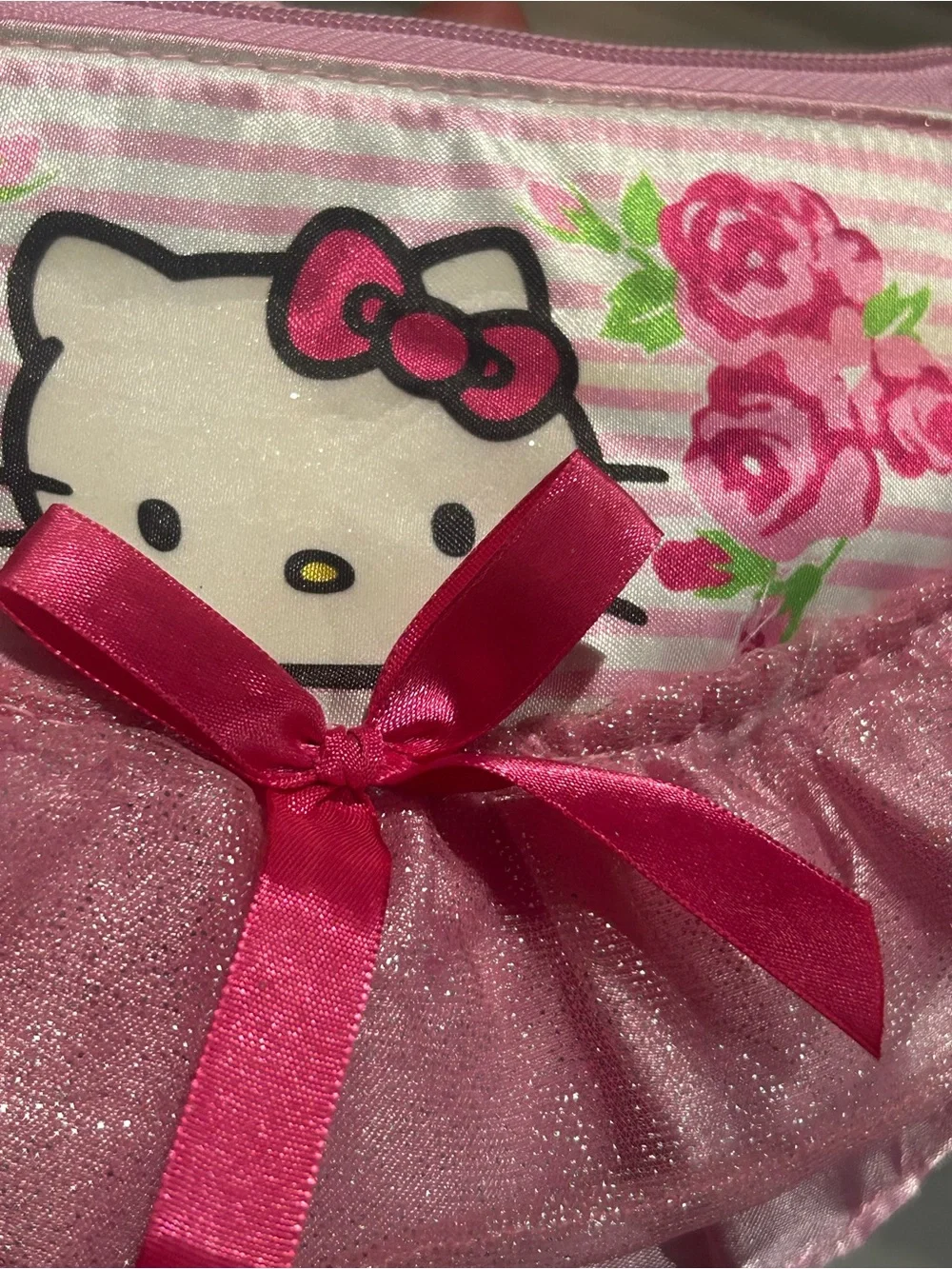 Vintage Y2K Hello Kitty Pink Floral Bow Shoulder Bag